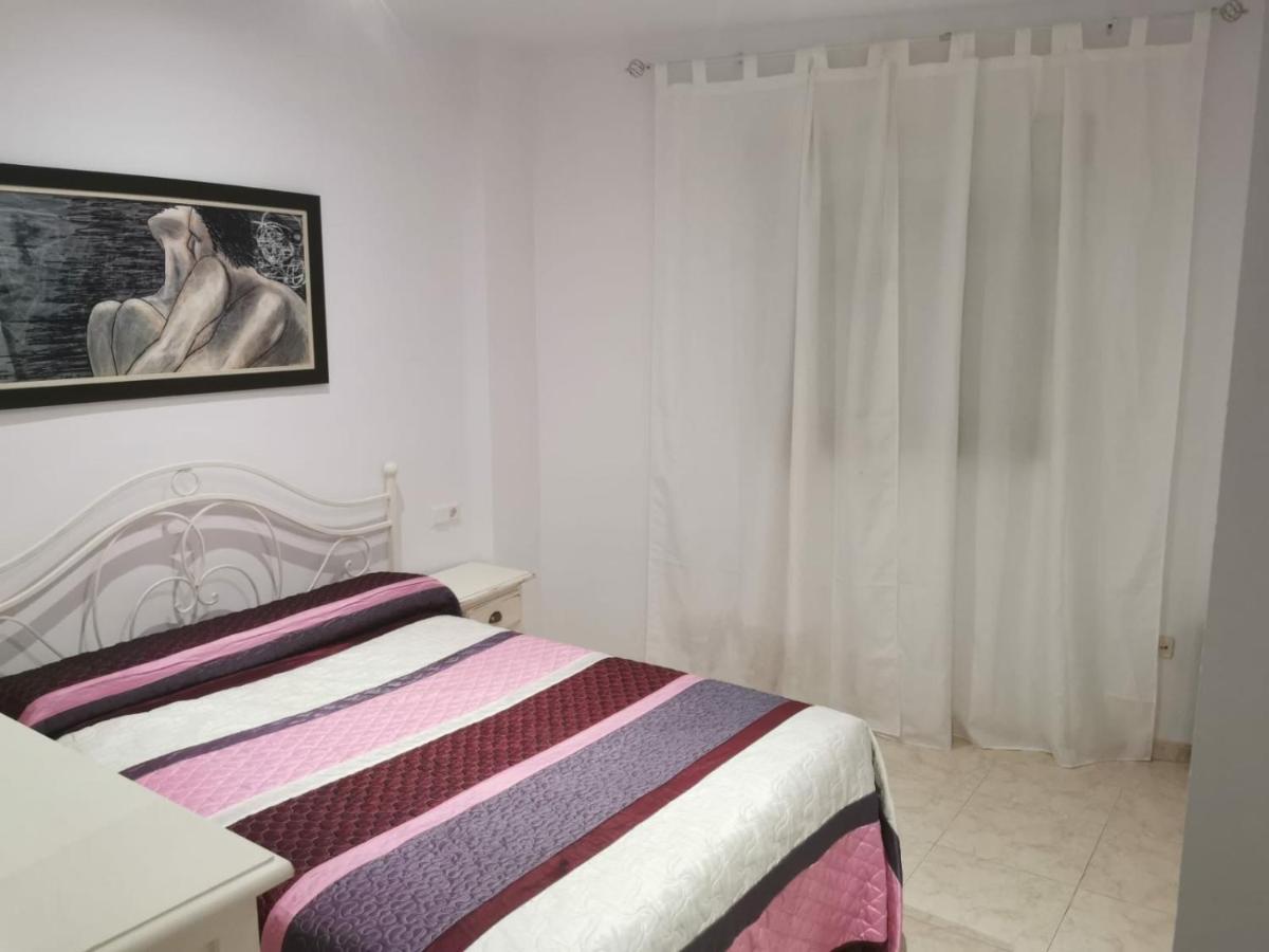 Apartamentos Avda Juan Carlos Рокетас де Мар Екстериор снимка